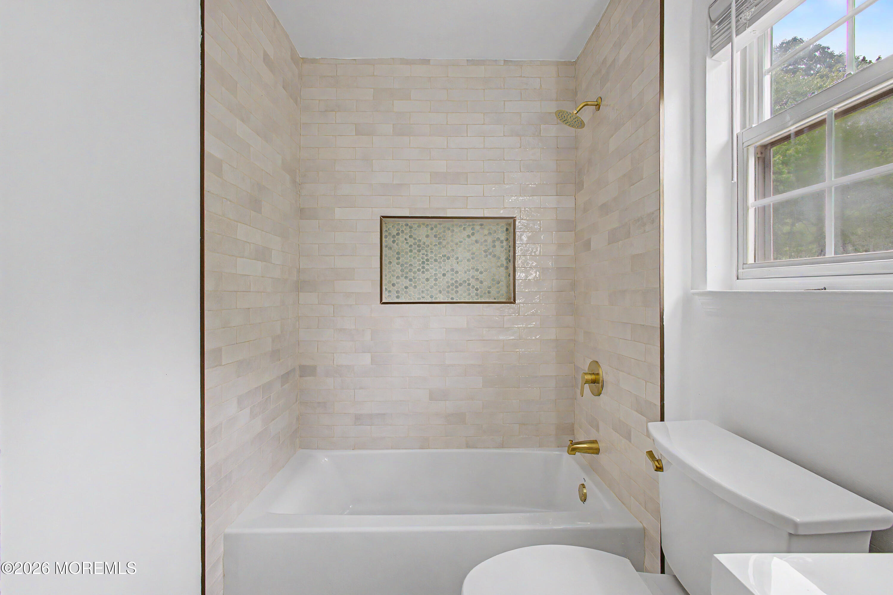 2 Ruffin Court Tinton Falls, NJ 07724 - Photo 41 of 67 037