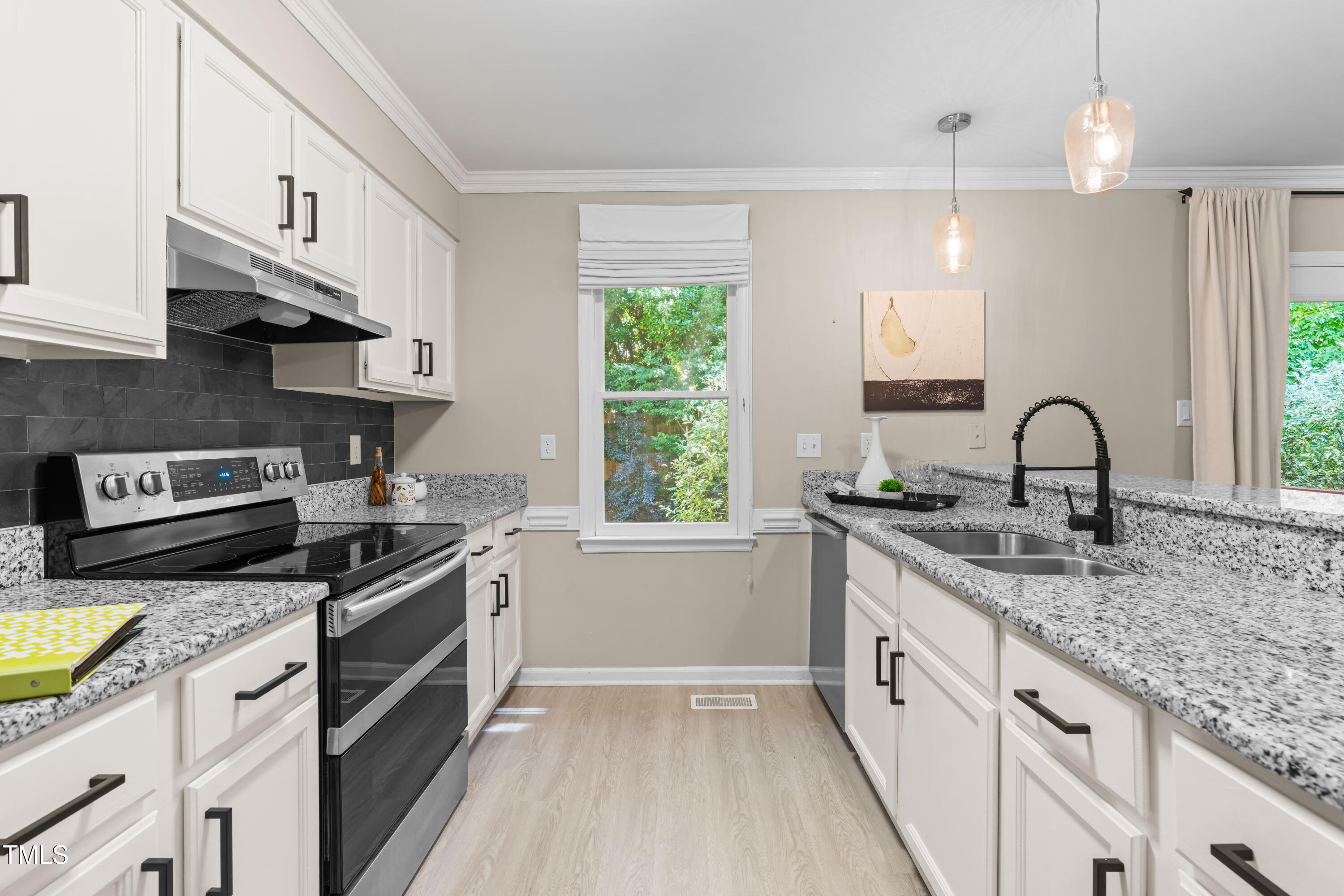 6104 New Market Way Raleigh, NC 27609 - Photo 15 of 38 DSC07085