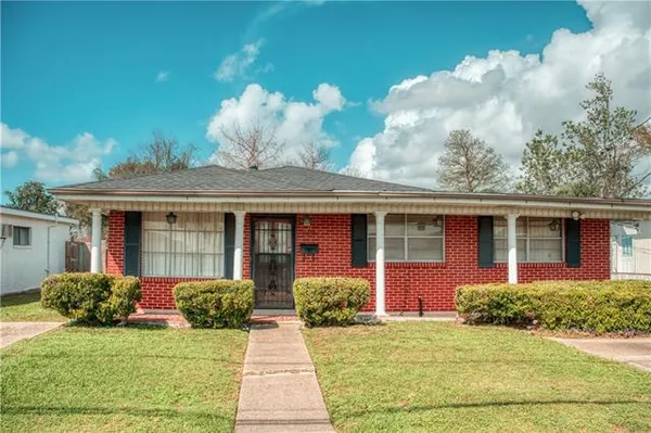 $135,000 | 822 Veterans Memorial Boulevard, Kenner, LA 70062
