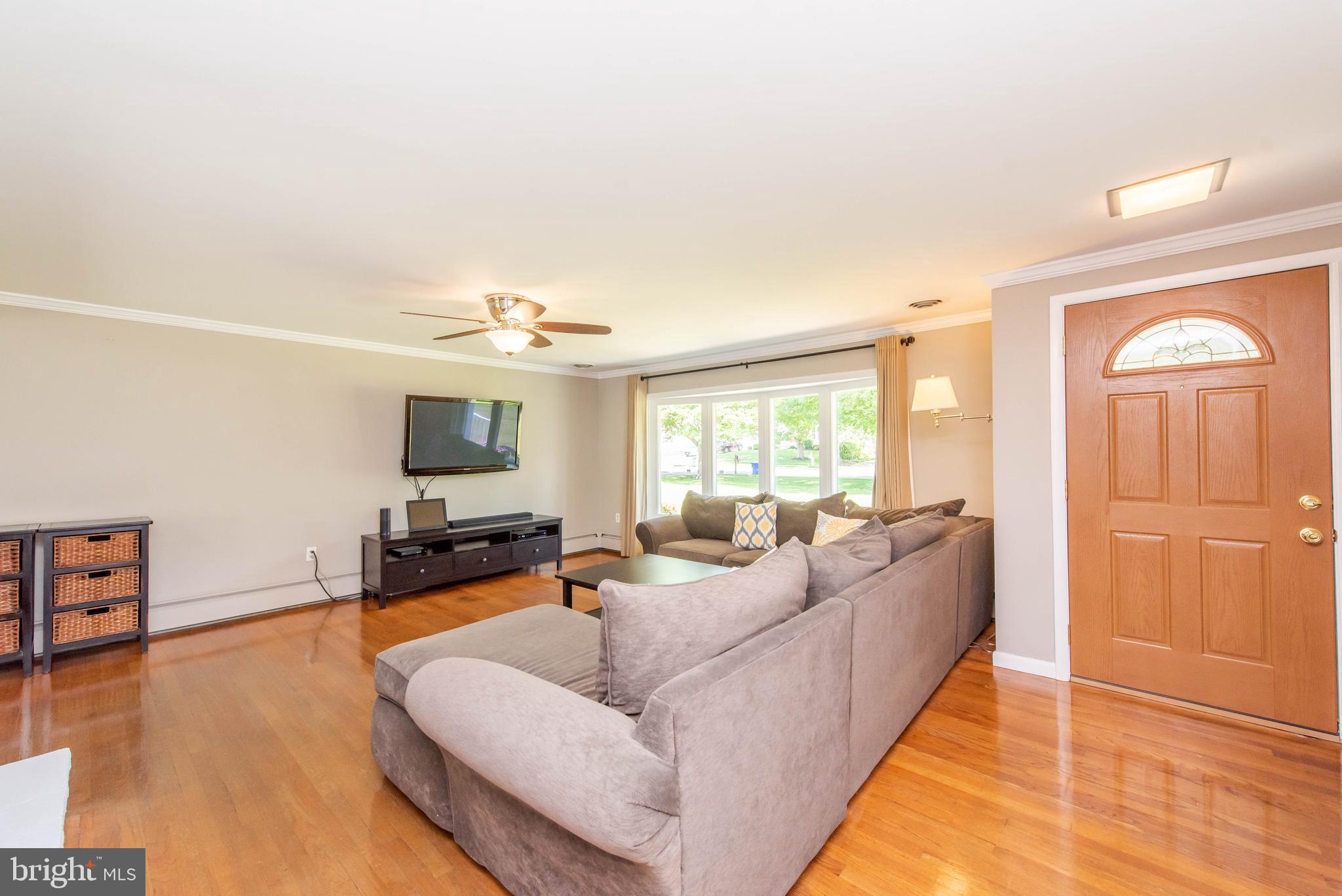 5365 Kerger Road Ellicott City, MD 21043 - Photo 9 of 47 Family Room