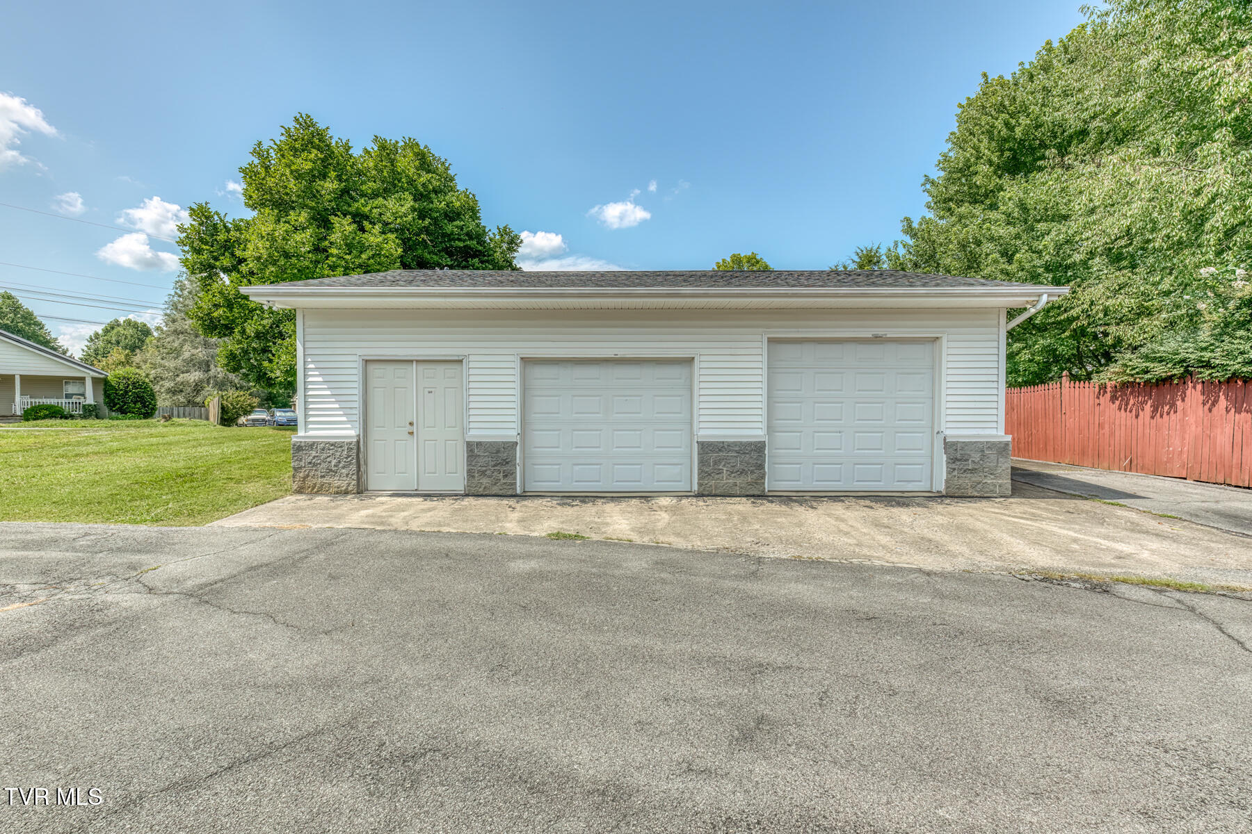 2216 Wyndale Road Johnson City, TN 37604 - Photo 42 of 52 2216 Wyndale Rd-41