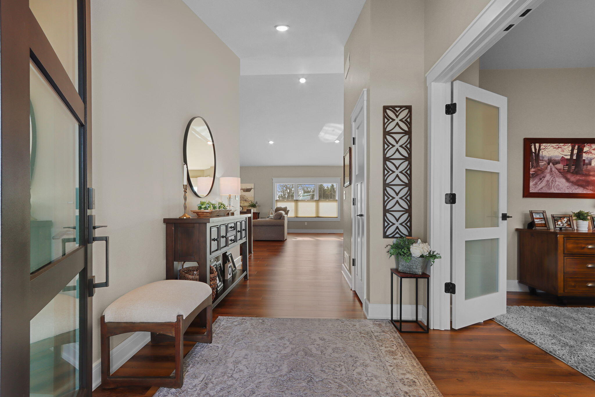 21229 Plank Road Dover, WI 53139 - Photo 6 of 46 Foyer 2