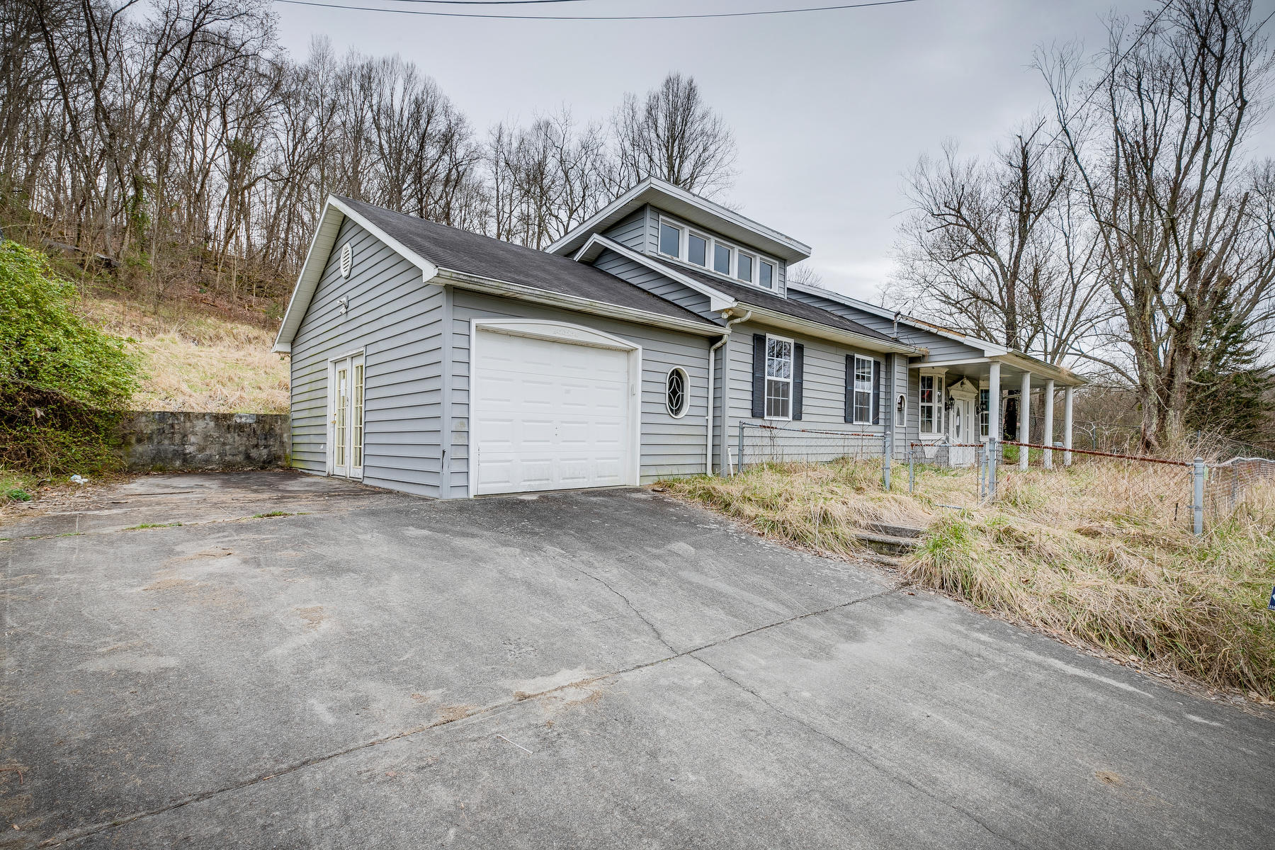 904 Chadwell Road Kingsport, TN 37660 - Photo 18 of 19 003