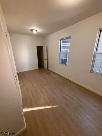 $2,100 | 60 South 12th Street, Unit 3, Newark, NJ 07107