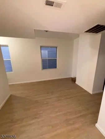 $2,100 | 60 South 12th Street, Unit 3, Newark, NJ 07107