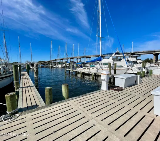 $55,000 | 516 Water Street, Unit B9, Oriental, NC 28571