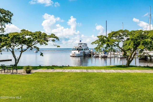 $55,000 | 516 Water Street, Unit B9, Oriental, NC 28571