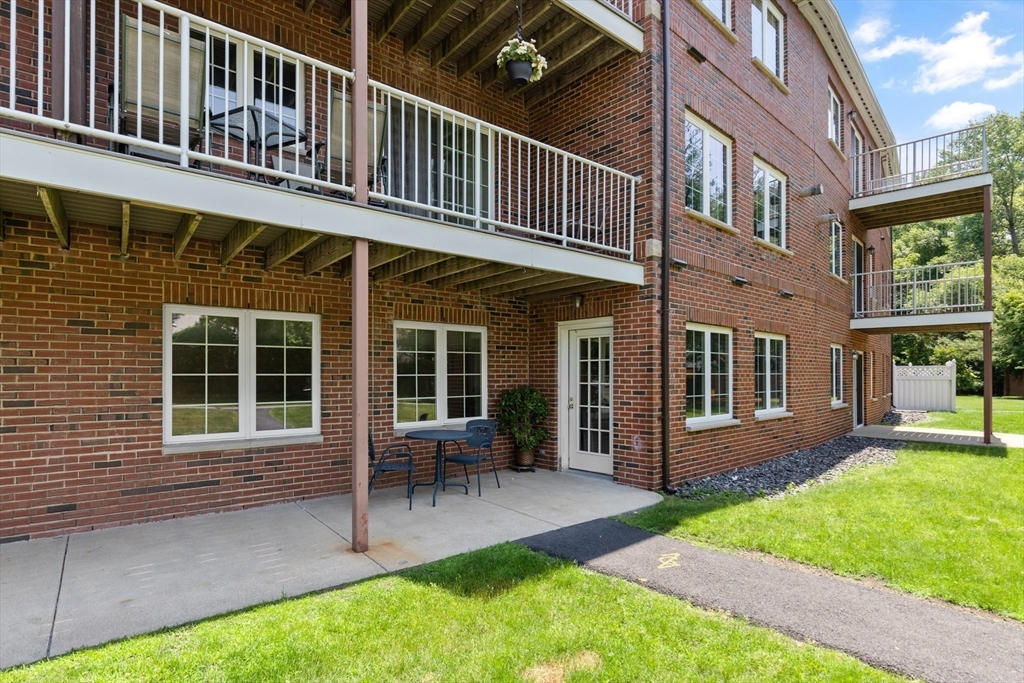 7 Conant Road, Unit 52 Winchester, MA 01890 - Photo 16 of 20 Gallery Image 16