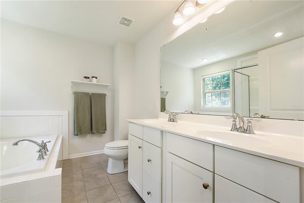 143 Arbor Trail Drive McKees Rocks, PA 15136 - Photo 18 of 28 Gallery Image 18