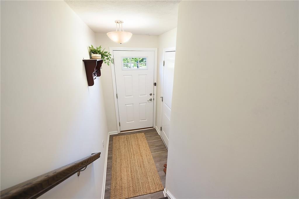 143 Arbor Trail Drive McKees Rocks, PA 15136 - Photo 2 of 28 Gallery Image 2