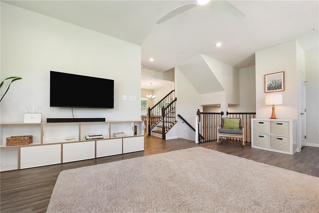143 Arbor Trail Drive McKees Rocks, PA 15136 - Photo 6 of 28 Gallery Image 6