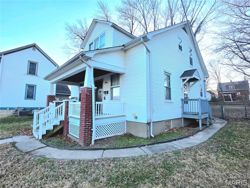 305 Williams Street Washington, MO 63090 - Photo 32 of 43