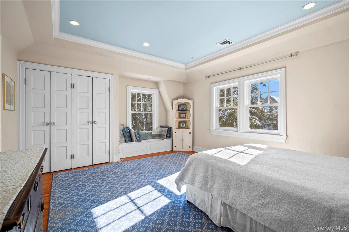 525 Milton Road Rye, NY 10580 - Photo 21 of 31 Primary Bedroom with walk in closet