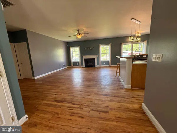 $2,950 | 220 Barnes Boulevard, Colonial Beach, VA 22443