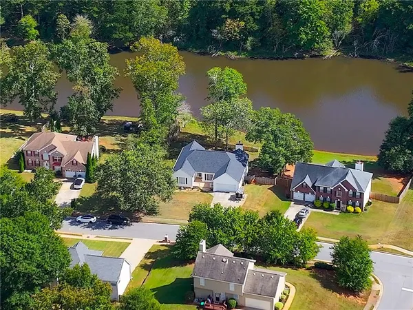 $399,000 | 386 Waterfront Drive, McDonough, GA 30253