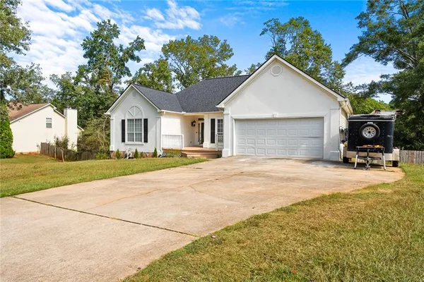 $399,000 | 386 Waterfront Drive, McDonough, GA 30253
