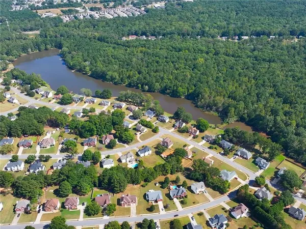 $399,000 | 386 Waterfront Drive, McDonough, GA 30253