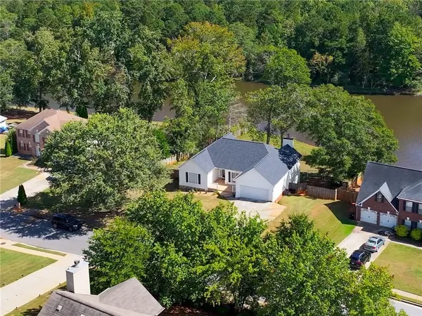 $399,000 | 386 Waterfront Drive, McDonough, GA 30253