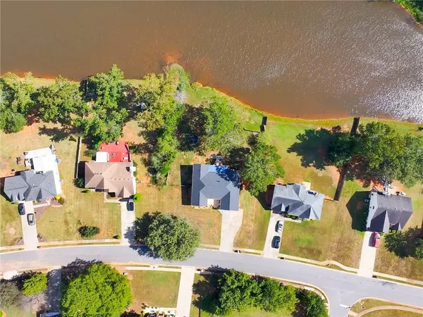 $399,000 | 386 Waterfront Drive, McDonough, GA 30253