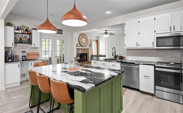 $399,000 | 386 Waterfront Drive, McDonough, GA 30253