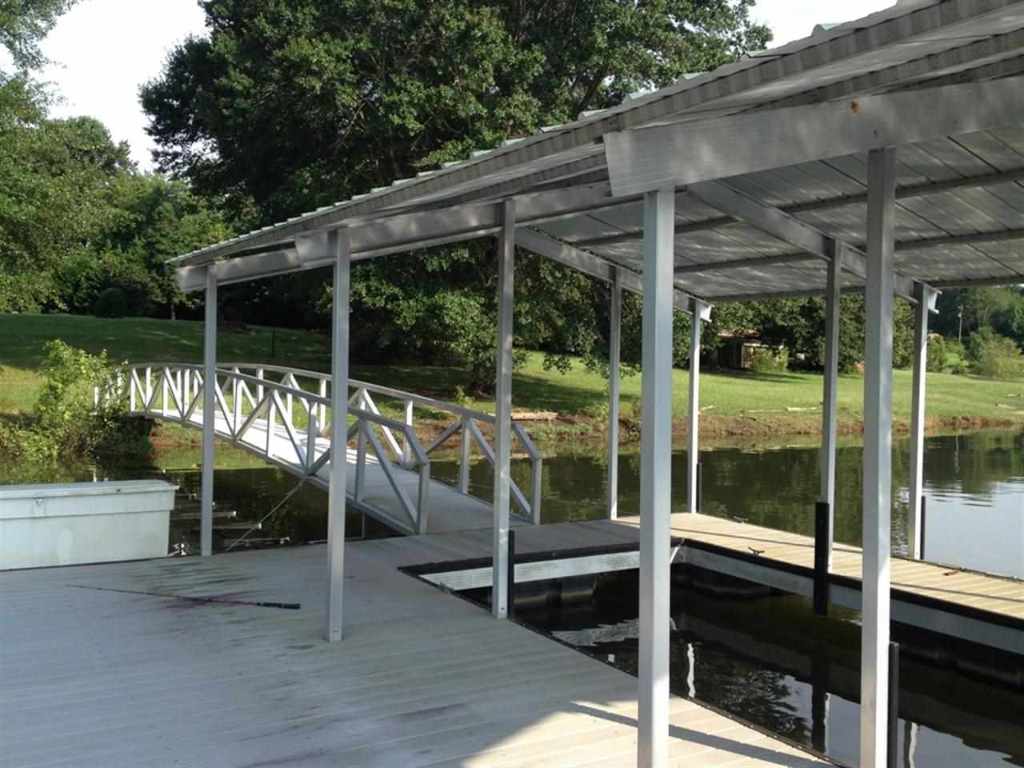 159 Rivoli Point Road, Unit LOT 35 RIVOLI LAKESIDE ES Westminster, SC 29693 - Photo 23 of 25 Gallery Image 23
