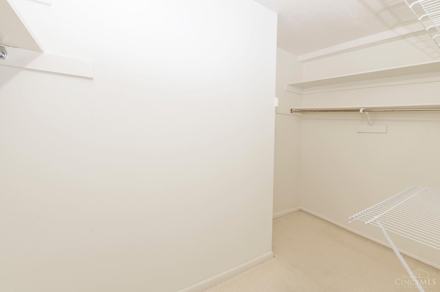 2444 Madison Road, Unit 708 Cincinnati, OH 45208 - Photo 30 of 43 Gallery Image 30