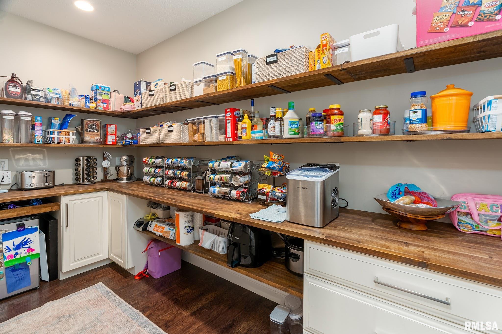 907 Laminack Road Carterville, IL 62918 - Photo 23 of 63 Gallery Image 23