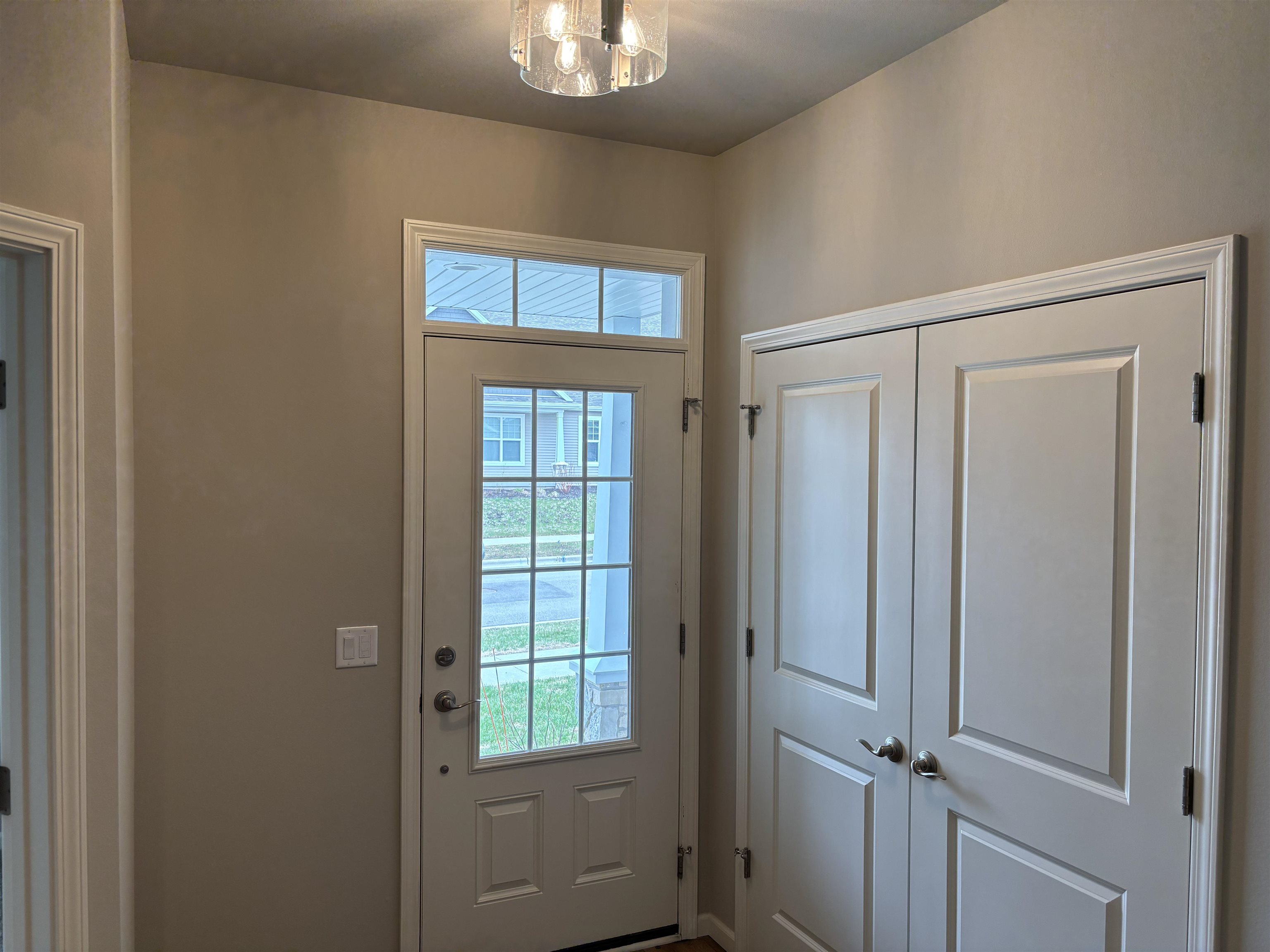 2155 Rosenberg Sun Prairie, WI 53590 - Photo 2 of 19