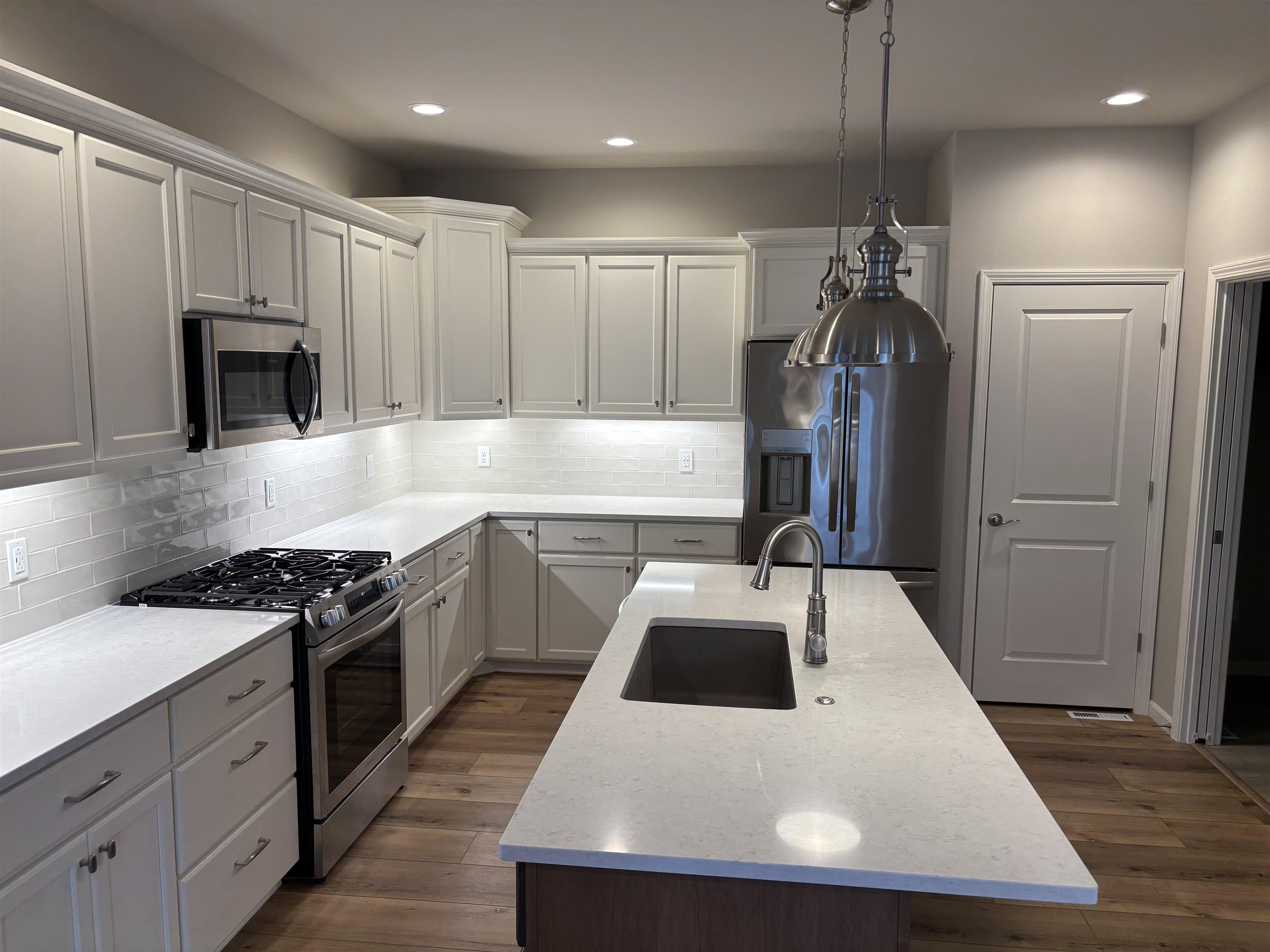 2155 Rosenberg Sun Prairie, WI 53590 - Photo 5 of 19