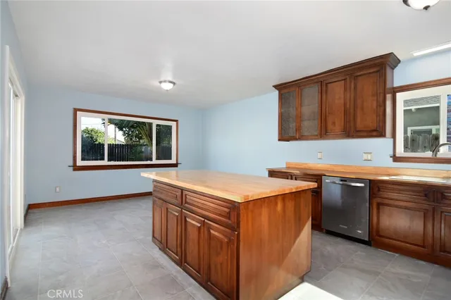 $879,000 | 7746 McLaren Avenue, West Hills, CA 91304