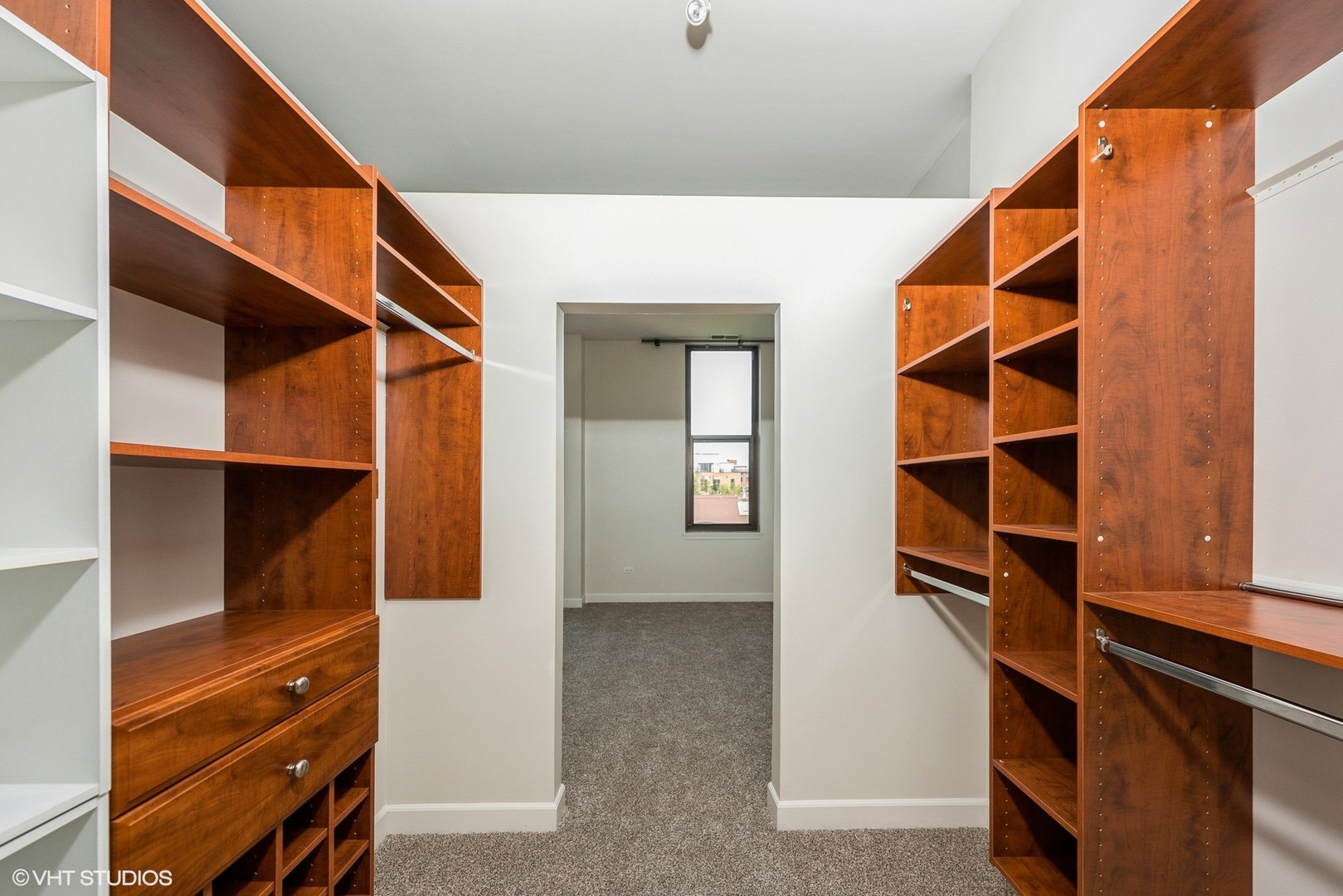 15 South Throop Street, Unit 402 Chicago, IL 60607 - Photo 9 of 11
