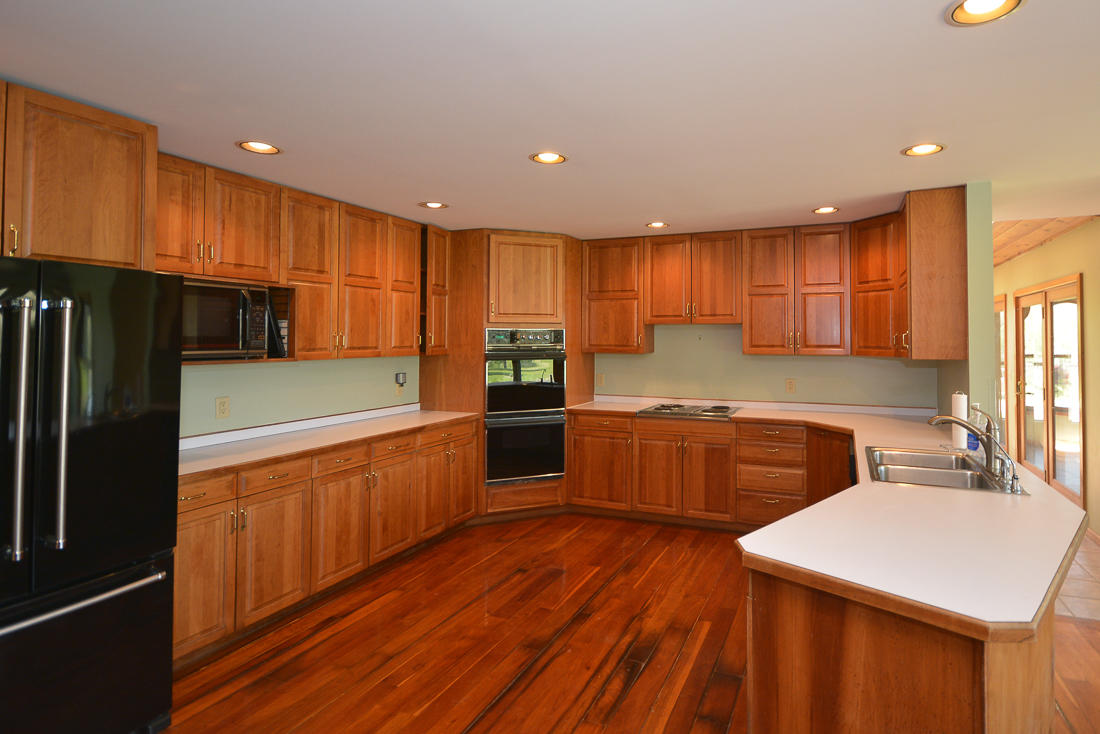 11318 Landon Road Baroda, MI 49101 - Photo 16 of 74 11318Landon_07
