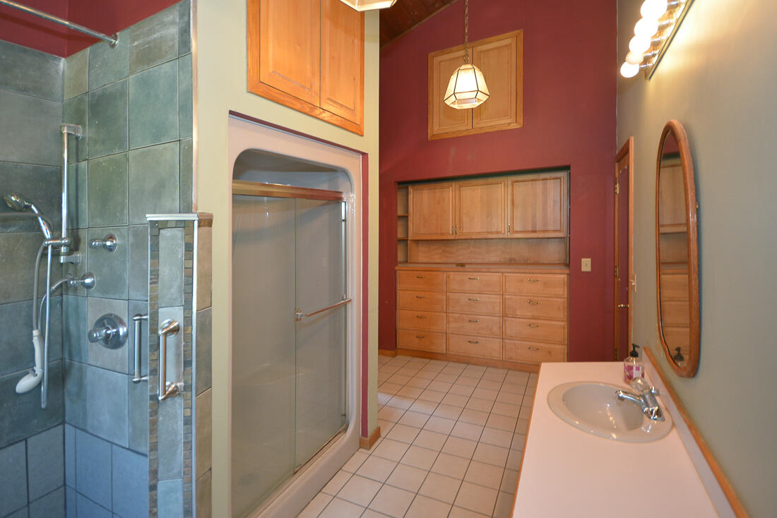 11318 Landon Road Baroda, MI 49101 - Photo 22 of 74 11318Landon_15