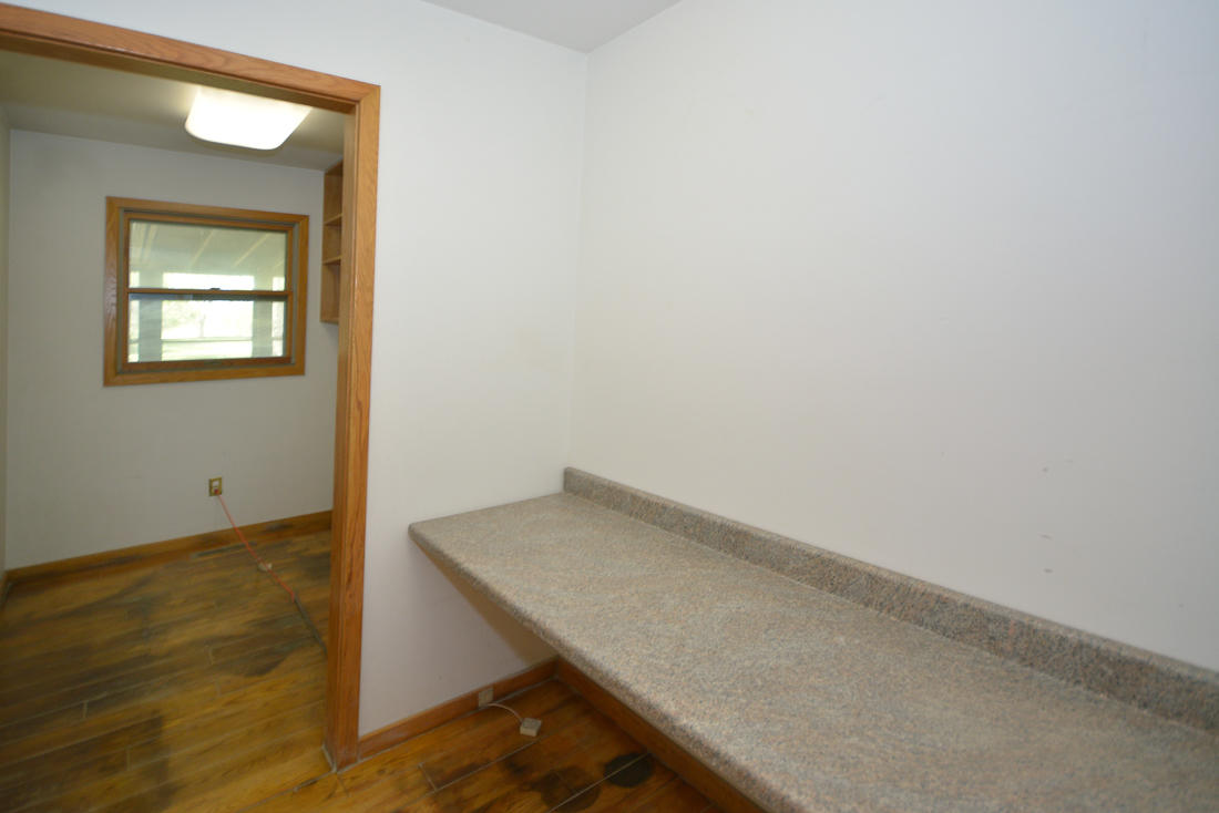 11318 Landon Road Baroda, MI 49101 - Photo 35 of 74 11318Landon_28