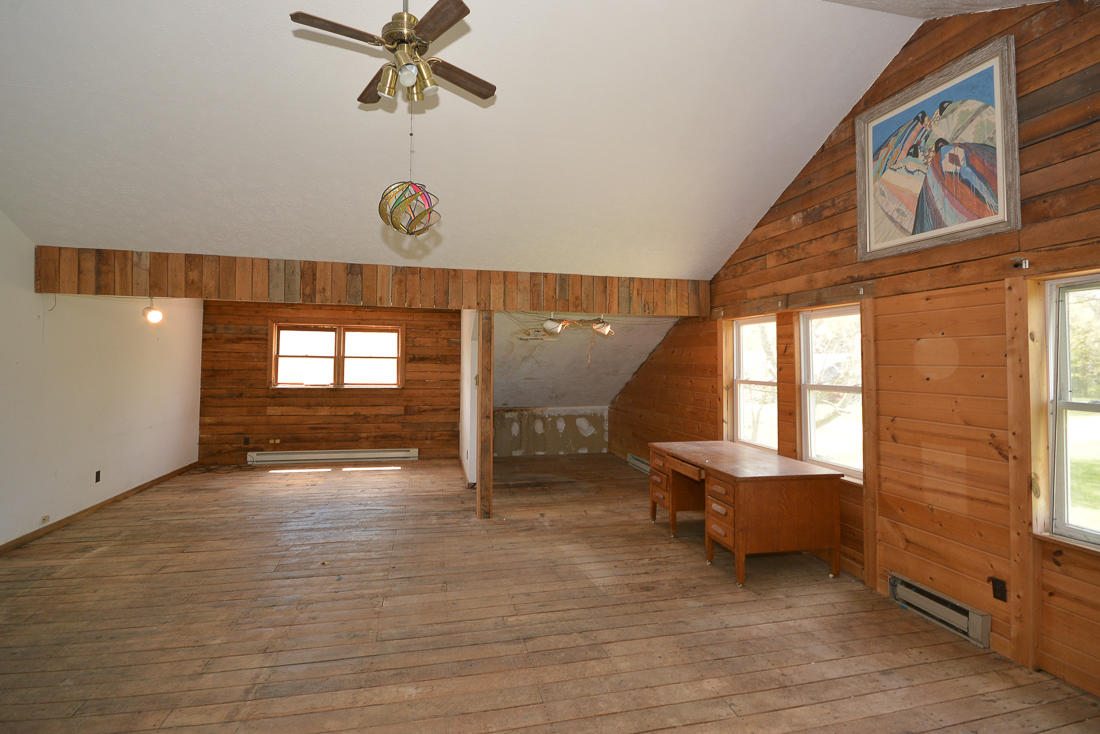 11318 Landon Road Baroda, MI 49101 - Photo 49 of 74 11318Landon_51