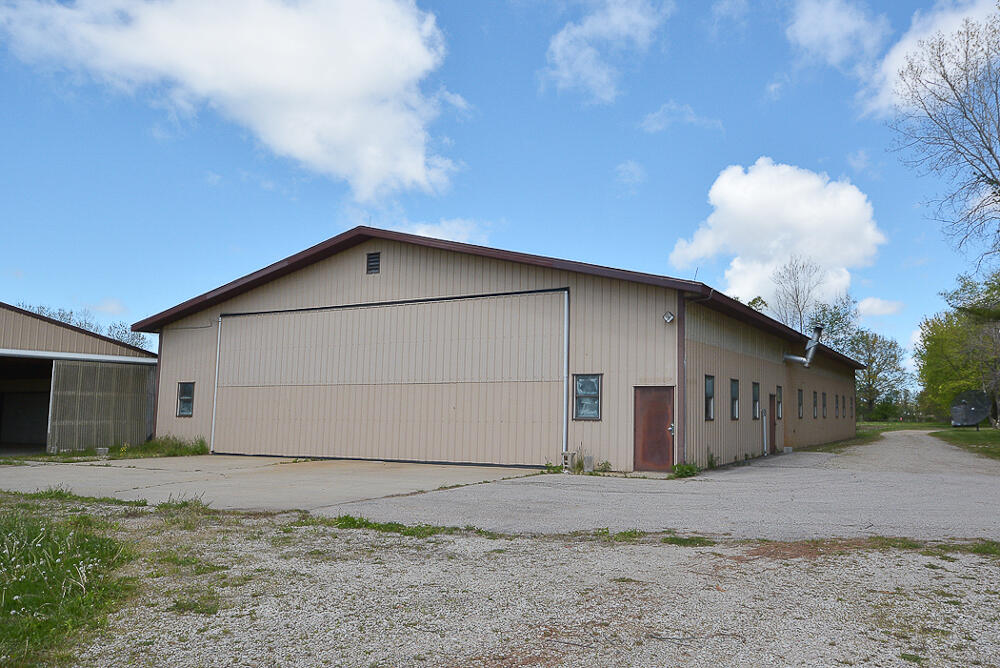 11318 Landon Road Baroda, MI 49101 - Photo 53 of 74 11318Landon_60