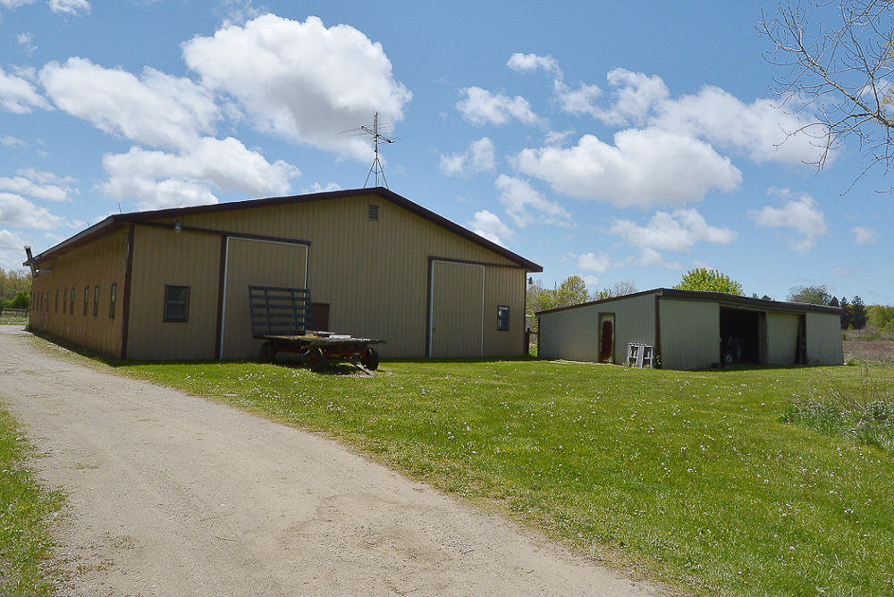11318 Landon Road Baroda, MI 49101 - Photo 61 of 74 11318Landon_68