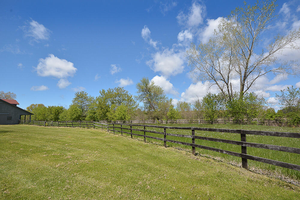 11318 Landon Road Baroda, MI 49101 - Photo 63 of 74 11318Landon_74