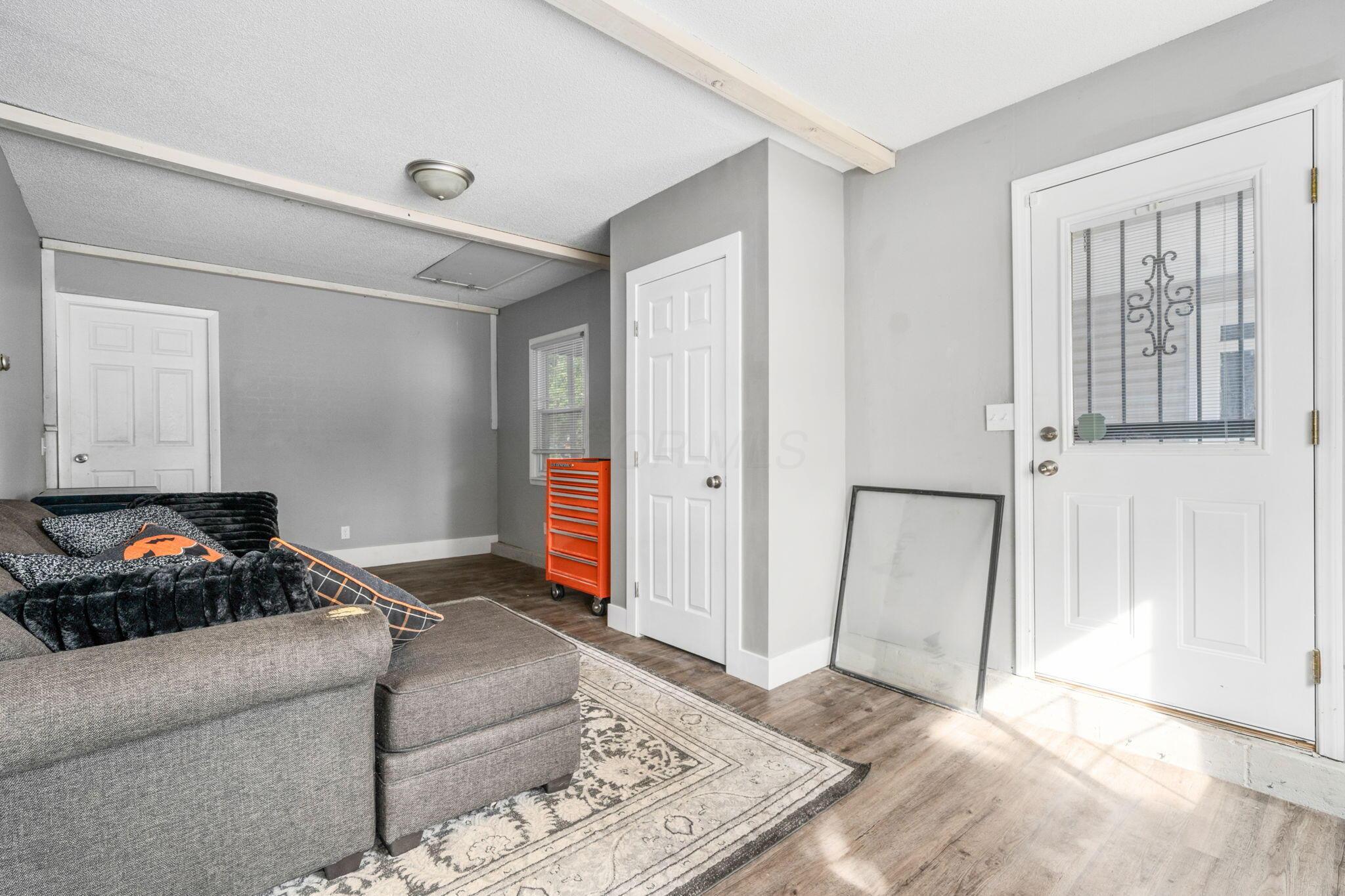 1855 Zettler Road Columbus, OH 43227 - Photo 19 of 49 19-House-for-sale-43227