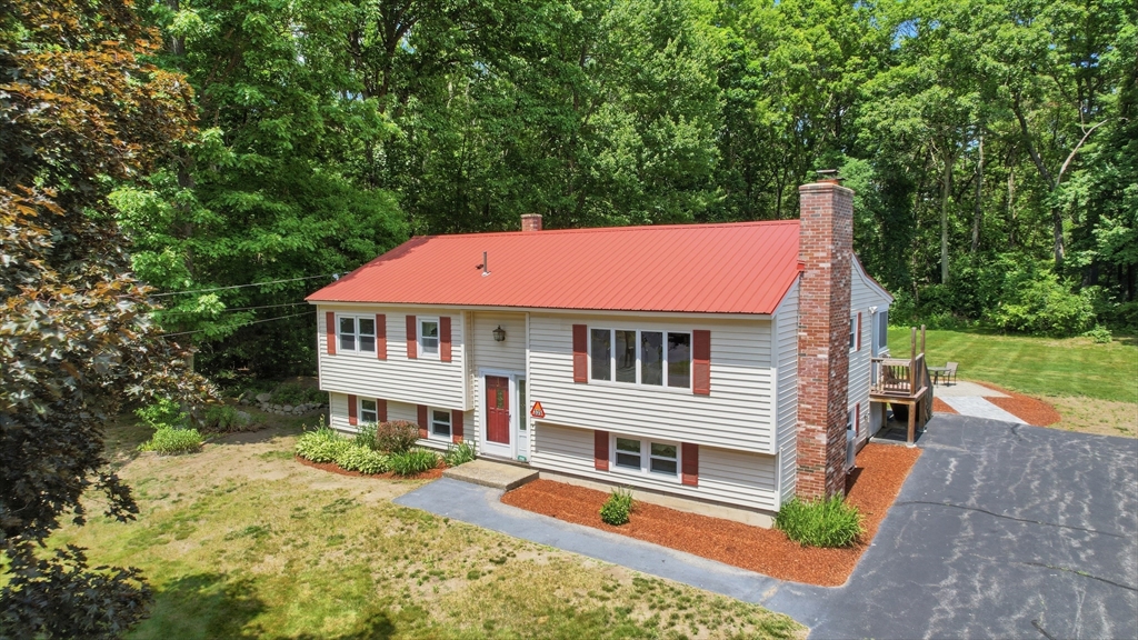 335 Pelham Road Dracut, MA 01826 - Photo 1 of 30