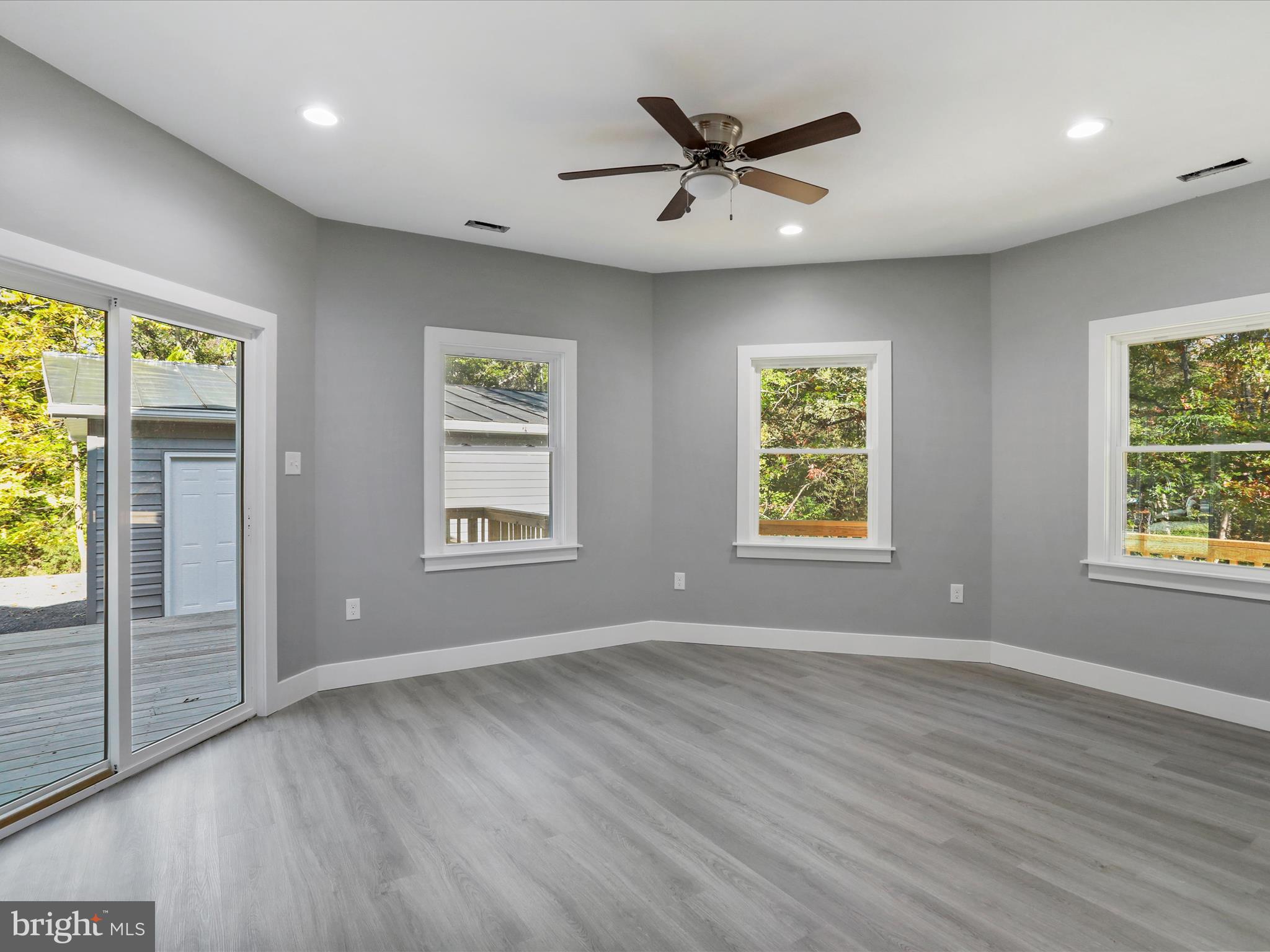 2678 Boliver Road Fort Valley, VA 22652 - Photo 17 of 32 Dining Space Off Kitchen