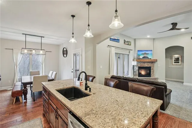 $520,000 | 1209 Holland Square, Warrensburg, MO 64093