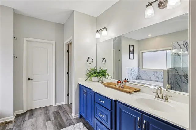 $520,000 | 1209 Holland Square, Warrensburg, MO 64093