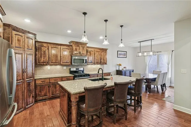 $520,000 | 1209 Holland Square, Warrensburg, MO 64093