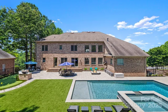 $1,279,000 | 1486 Winged Foot Drive, Denver, NC 28037