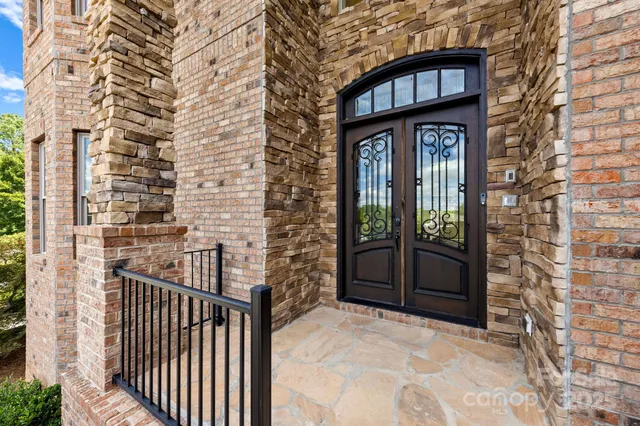 $1,279,000 | 1486 Winged Foot Drive, Denver, NC 28037