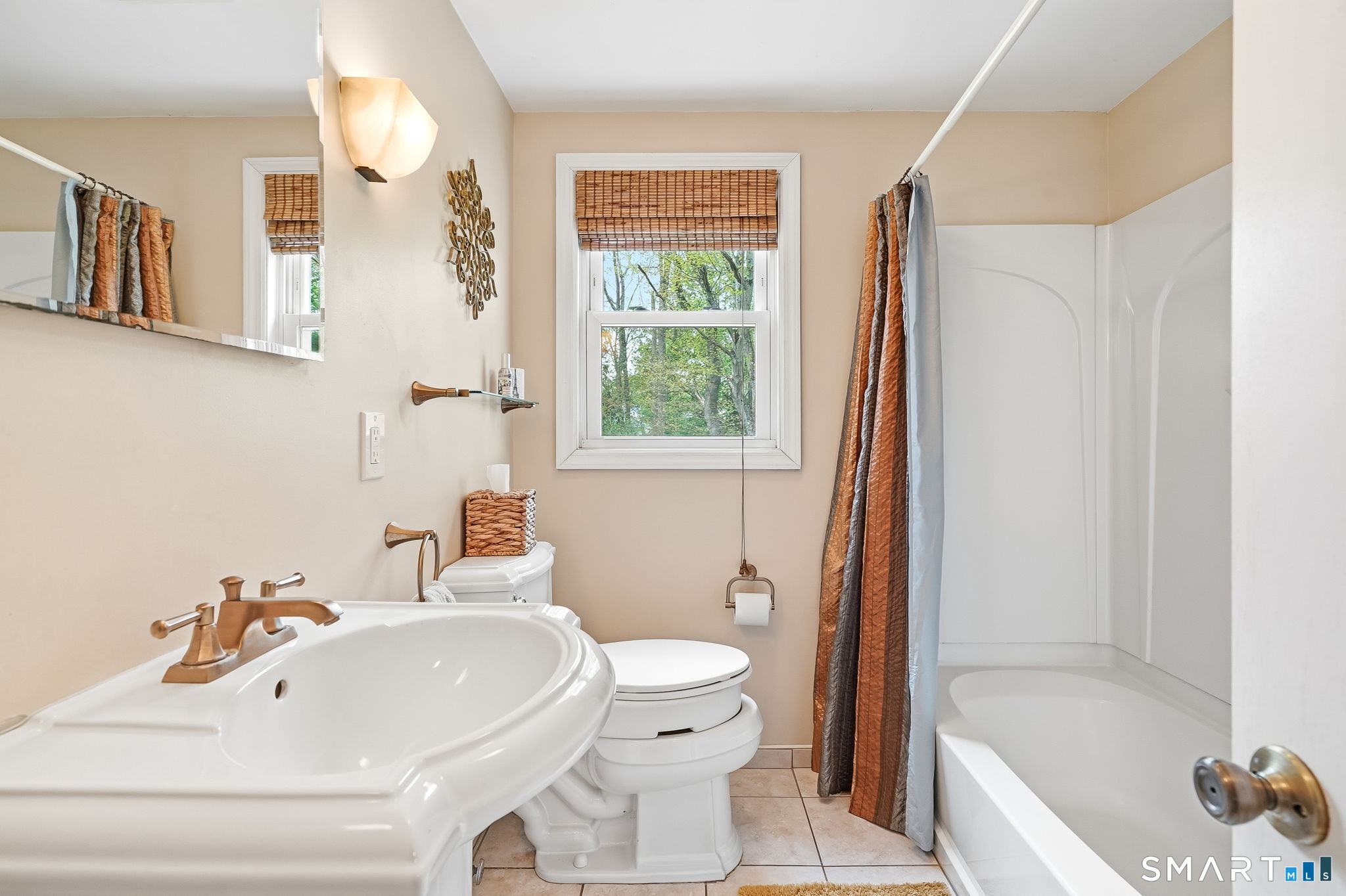 172 Pool Road North Haven, CT 06473 - Photo 22 of 36