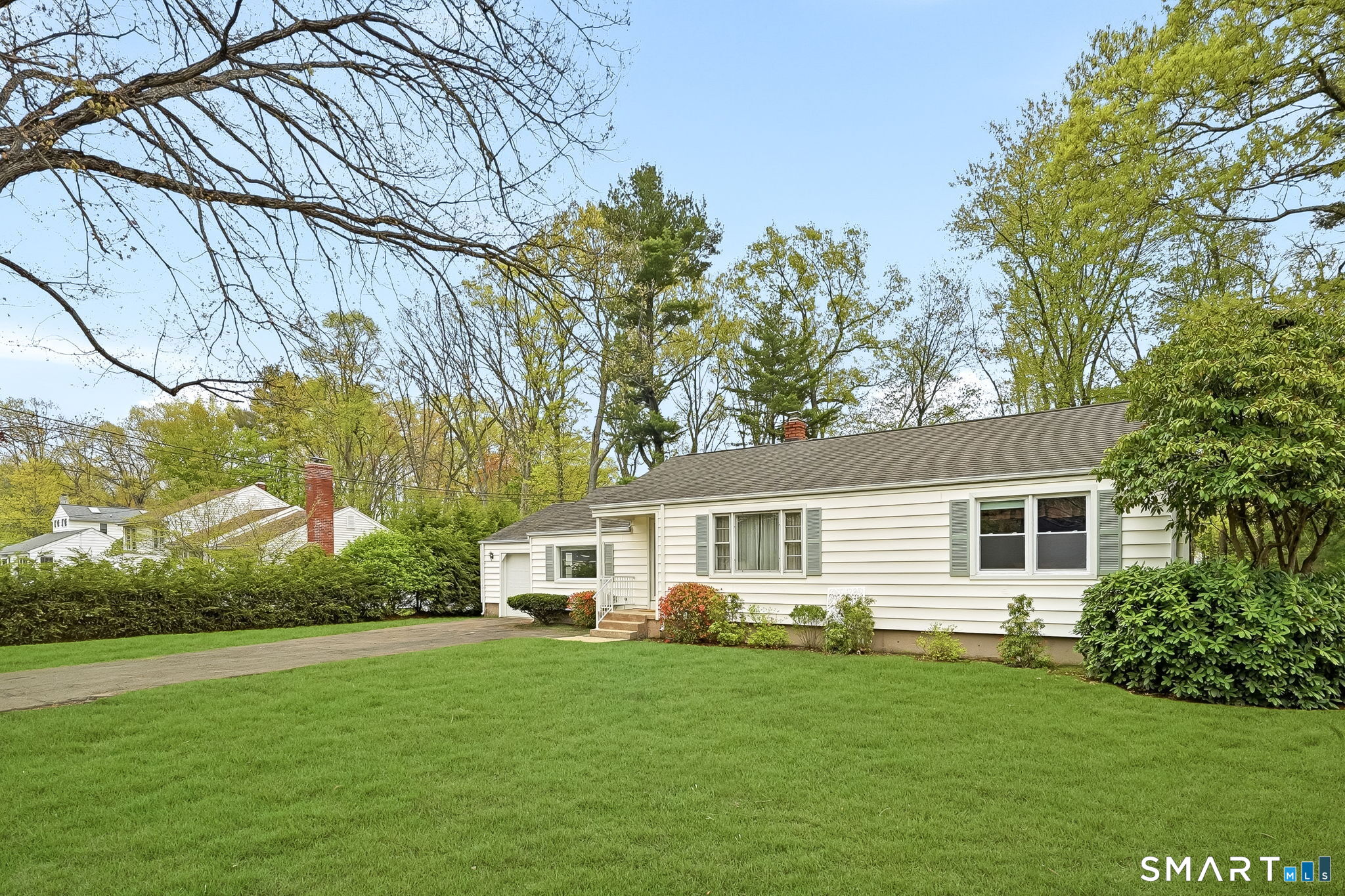 172 Pool Road North Haven, CT 06473 - Photo 25 of 36