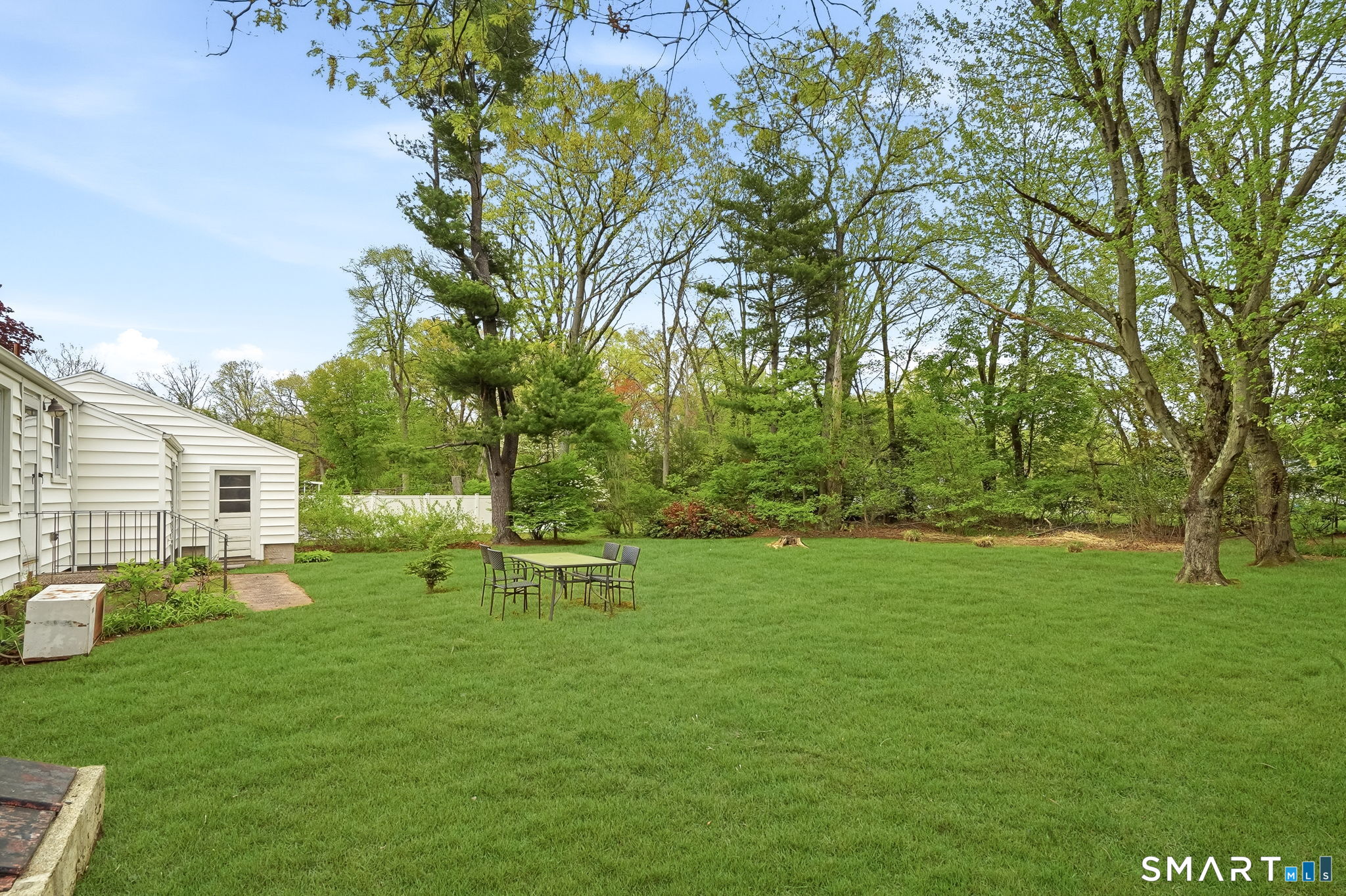 172 Pool Road North Haven, CT 06473 - Photo 29 of 36
