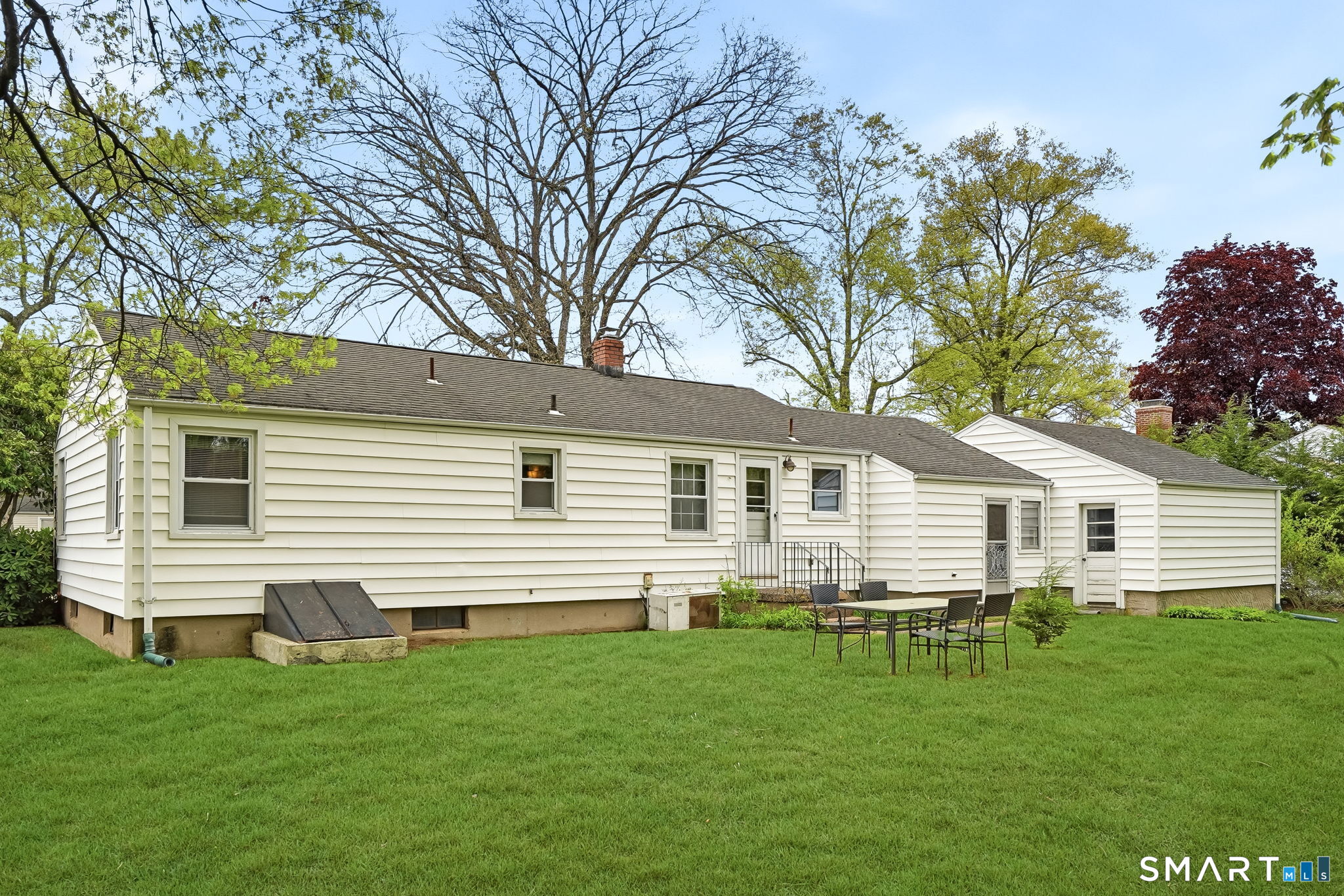 172 Pool Road North Haven, CT 06473 - Photo 30 of 36